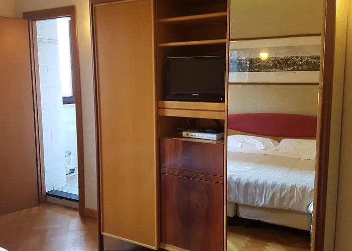 Otel Fori Imperiali