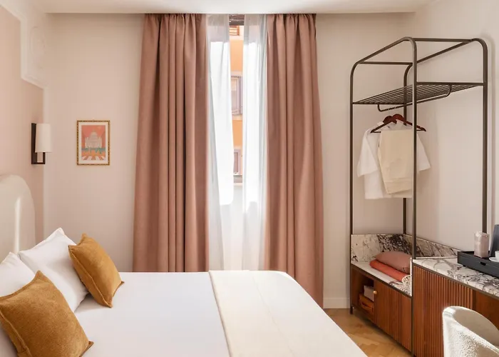 Fori Imperiali Otel 3*